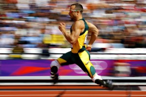 绿色足球场馆“智慧生态”示范工程在多地开展，行业绿色转型加快