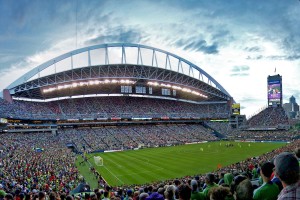 裁判判罚引发罚款风暴，联赛纪律或升级调整，裁判违规